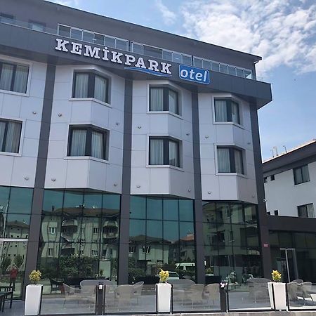 Kemikpark Otel Бартин Екстер'єр фото
