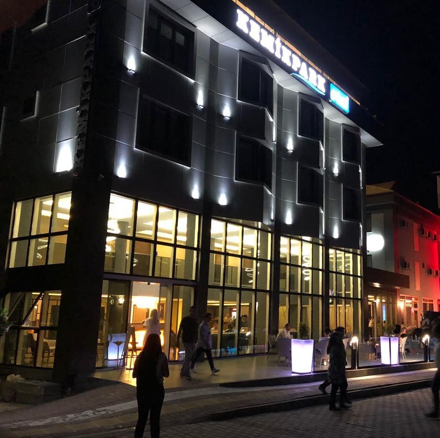 Kemikpark Otel Бартин Екстер'єр фото