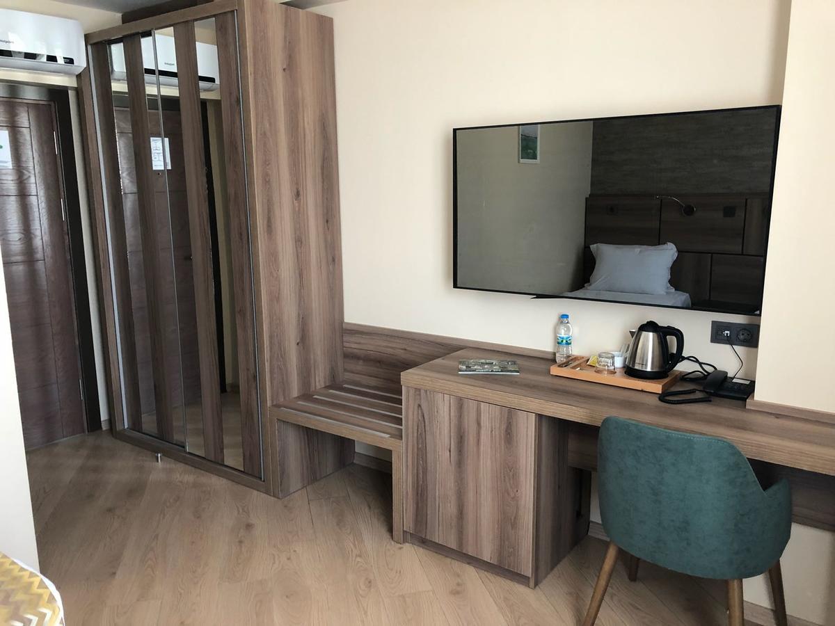 Kemikpark Otel Бартин Екстер'єр фото